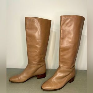 Vintage leather Cemi made in Italy, light tan pull on boot with buckle accent